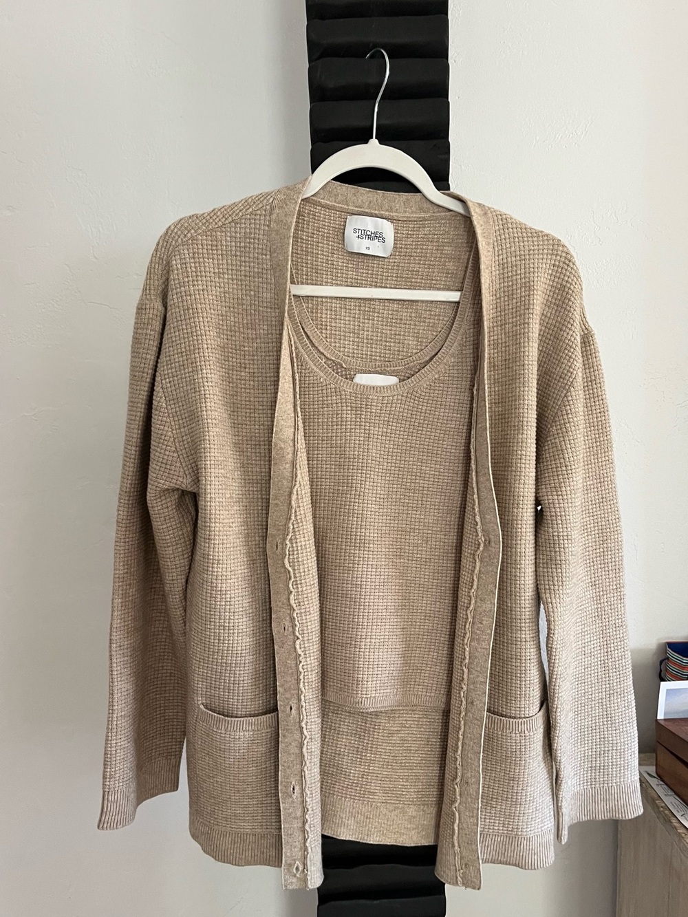 Stitches and Stripes Beige Waffle Knit Sweater Set Sz Xs